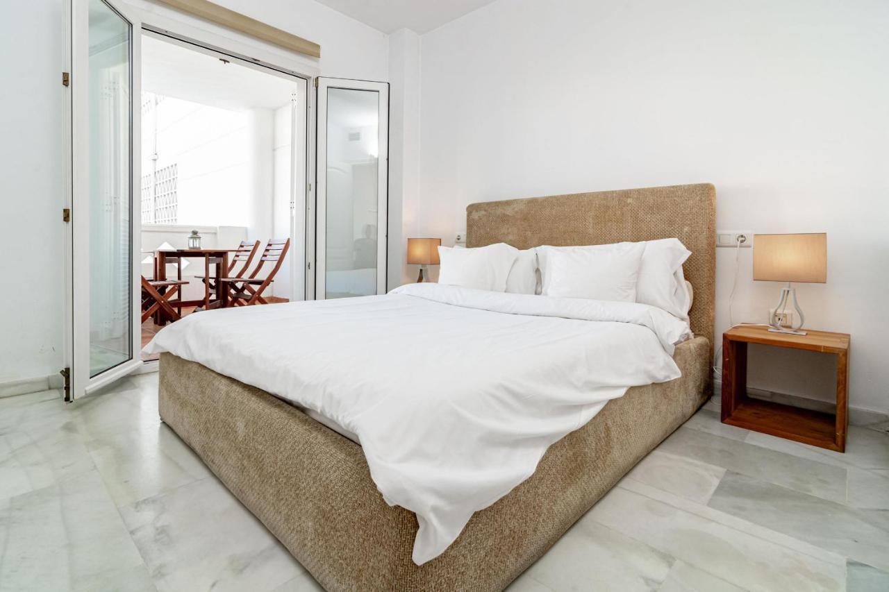 Pr45- Beach Front Apartment Puerto Banus Marbella Exterior photo