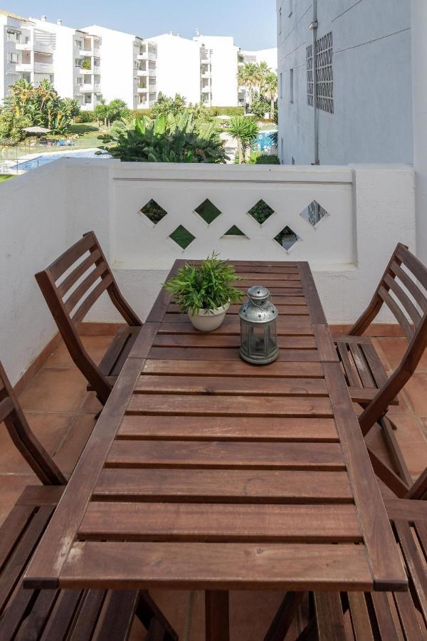 Pr45- Beach Front Apartment Puerto Banus Marbella Exterior photo